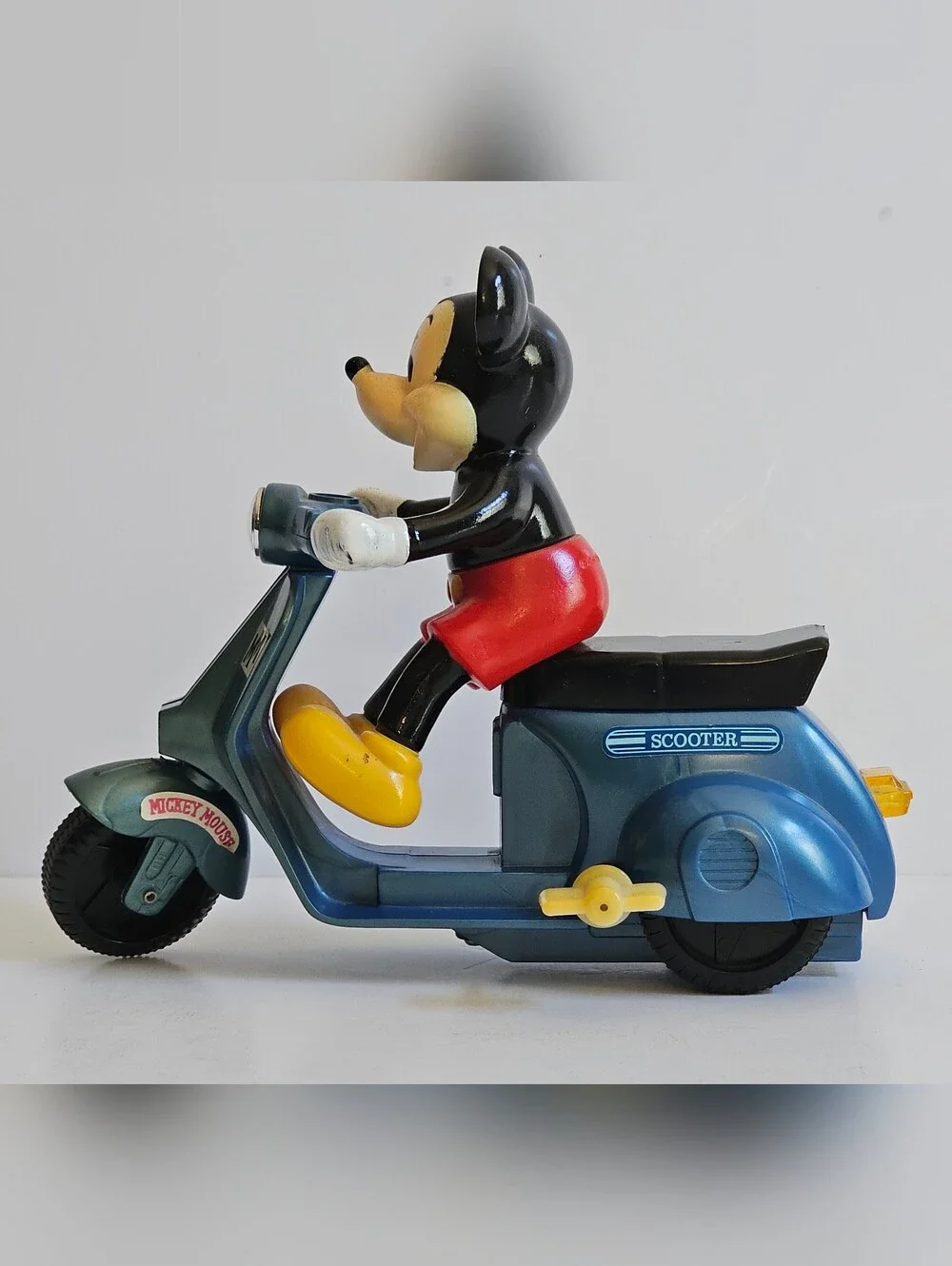 Vintage Mickey Mouse Blue Scooter Wind-up Toy Figure 1982 Masudaya Japan Disney